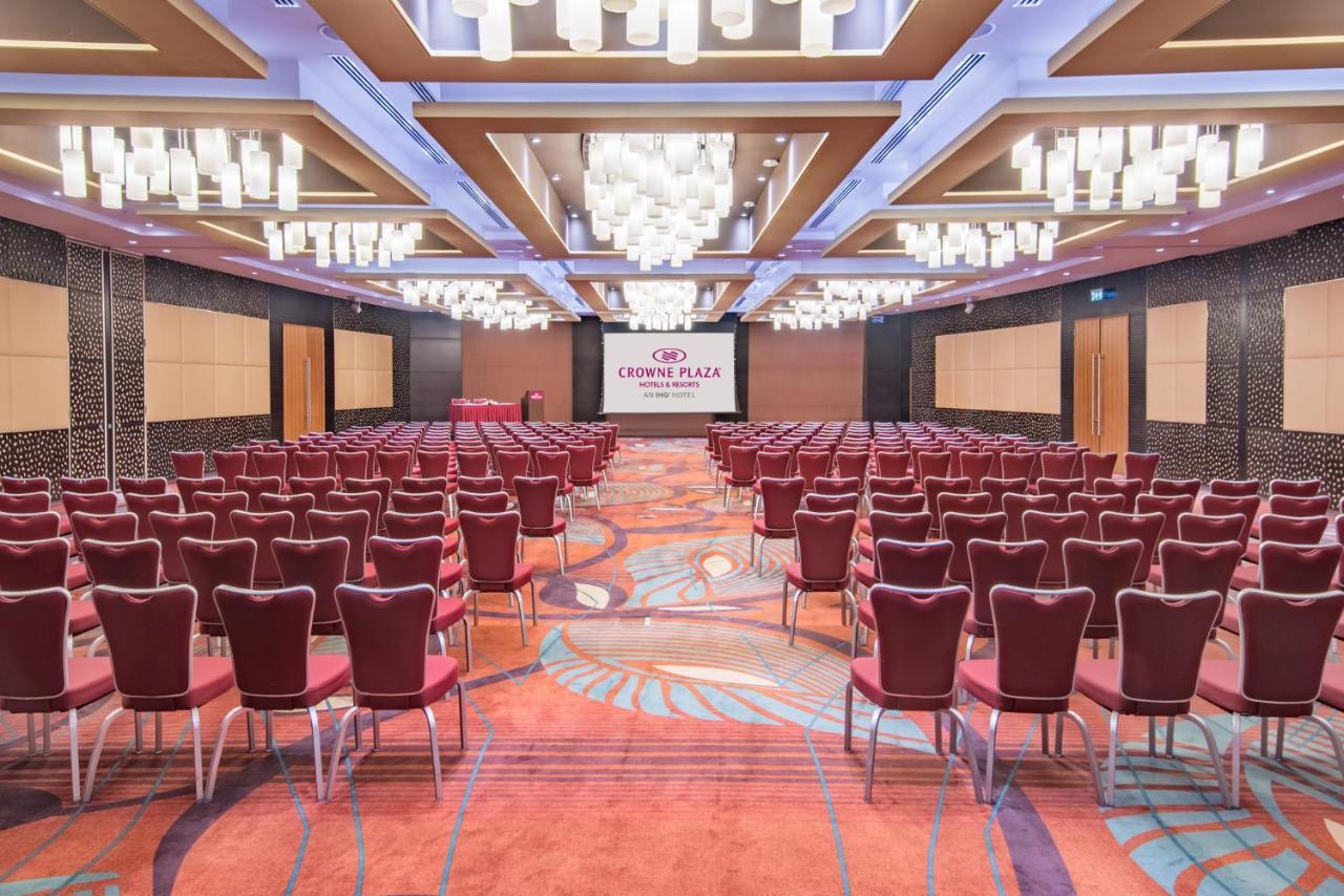 多哈皇冠假日酒店 - 商业公园 外观 照片 The Grand Ballroom