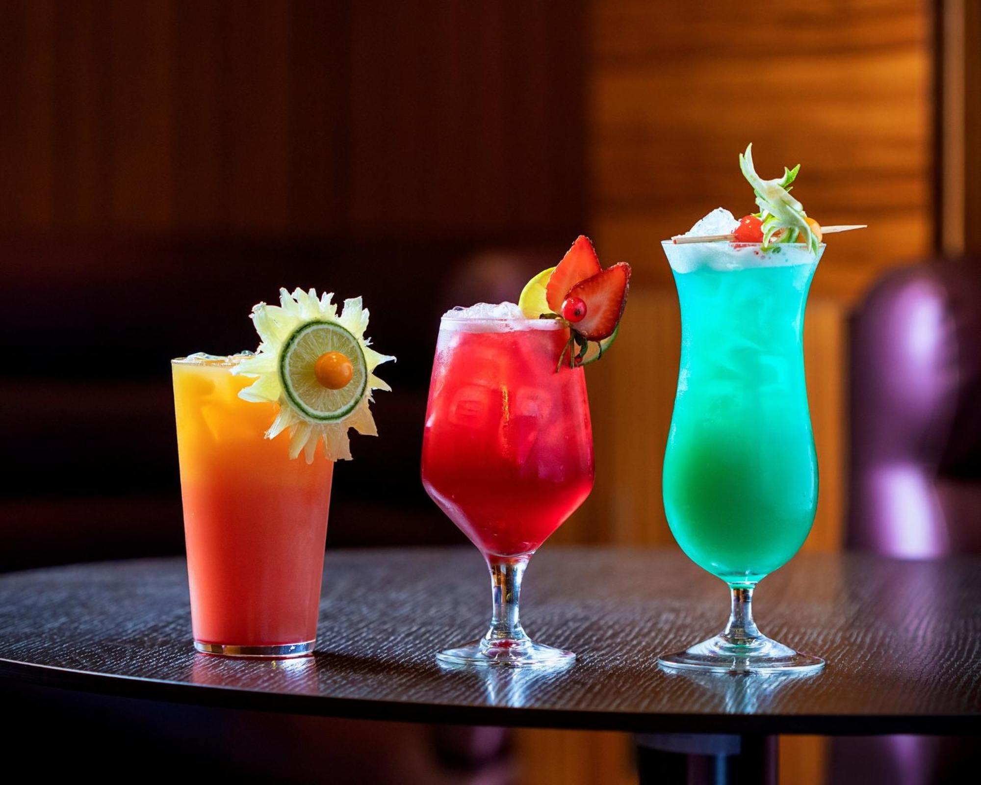 多哈皇冠假日酒店 - 商业公园 外观 照片